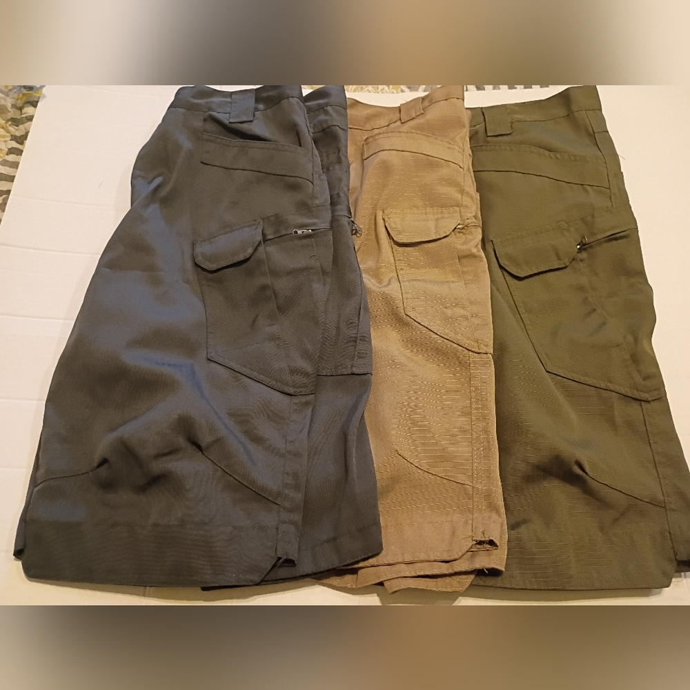 3 Pair‎ Men's Tactical Cargo Shorts - Dark Gray,Tan, and Green Sz XL